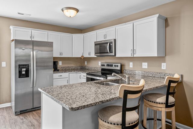 389 Sam Houston Cir, Clarksville, TN 37040