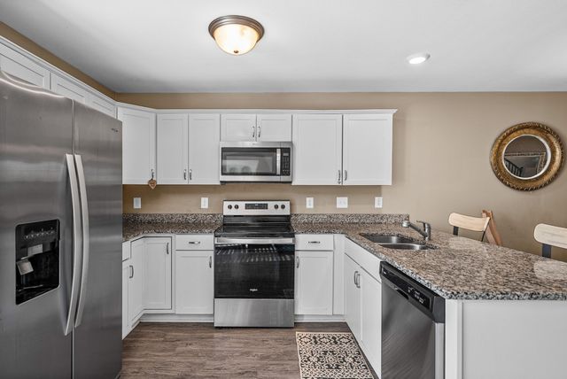 389 Sam Houston Cir, Clarksville, TN 37040