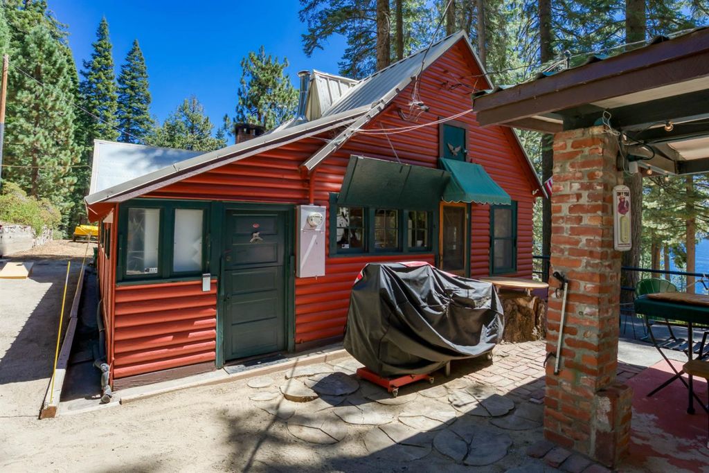 Image 26 of property listing at 24 Bear Creek Lane, Lakeshore, CA 93664