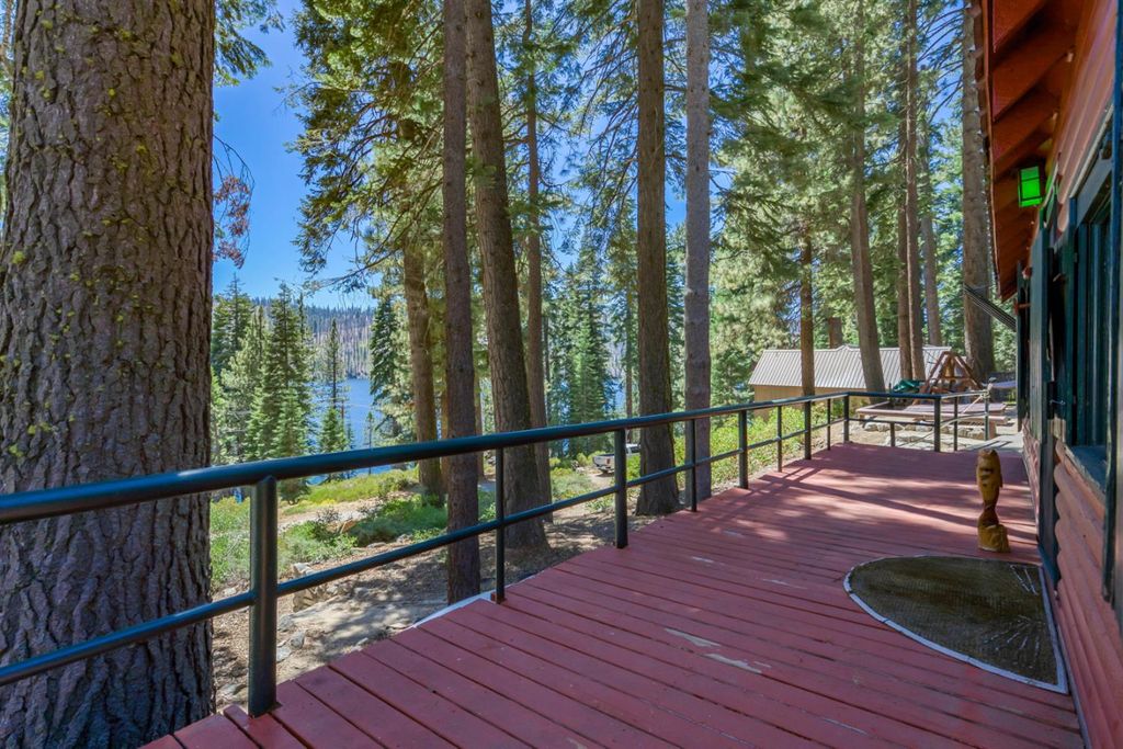 Image 30 of property listing at 24 Bear Creek Lane, Lakeshore, CA 93664