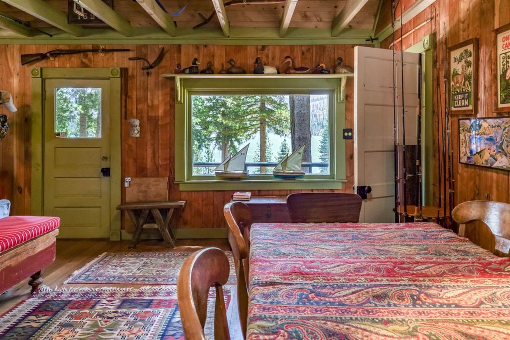 Image 33 of property listing at 24 Bear Creek Lane, Lakeshore, CA 93664