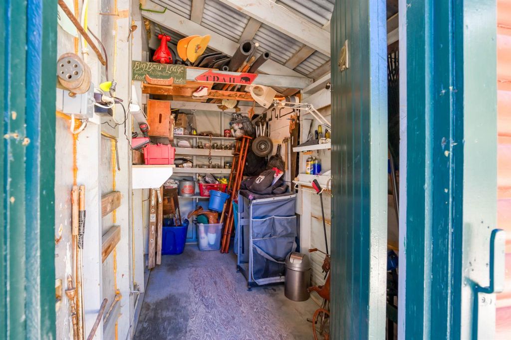 Image 61 of property listing at 24 Bear Creek Lane, Lakeshore, CA 93664