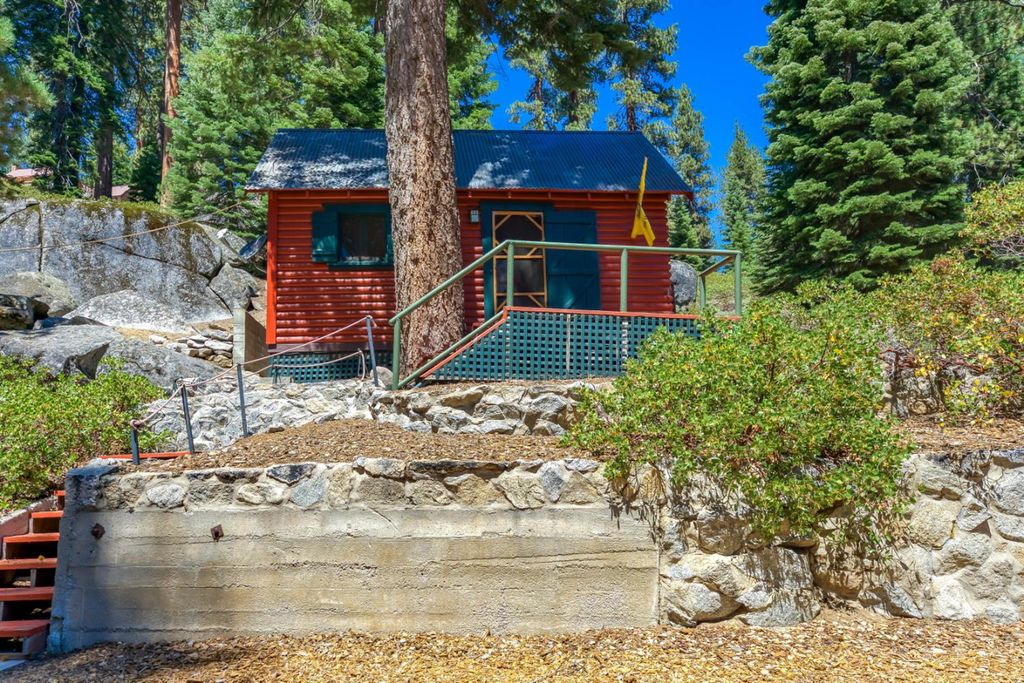 Image 68 of property listing at 24 Bear Creek Lane, Lakeshore, CA 93664