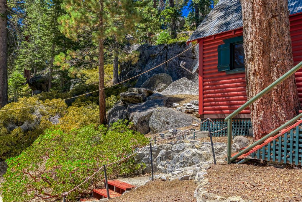 Image 69 of property listing at 24 Bear Creek Lane, Lakeshore, CA 93664