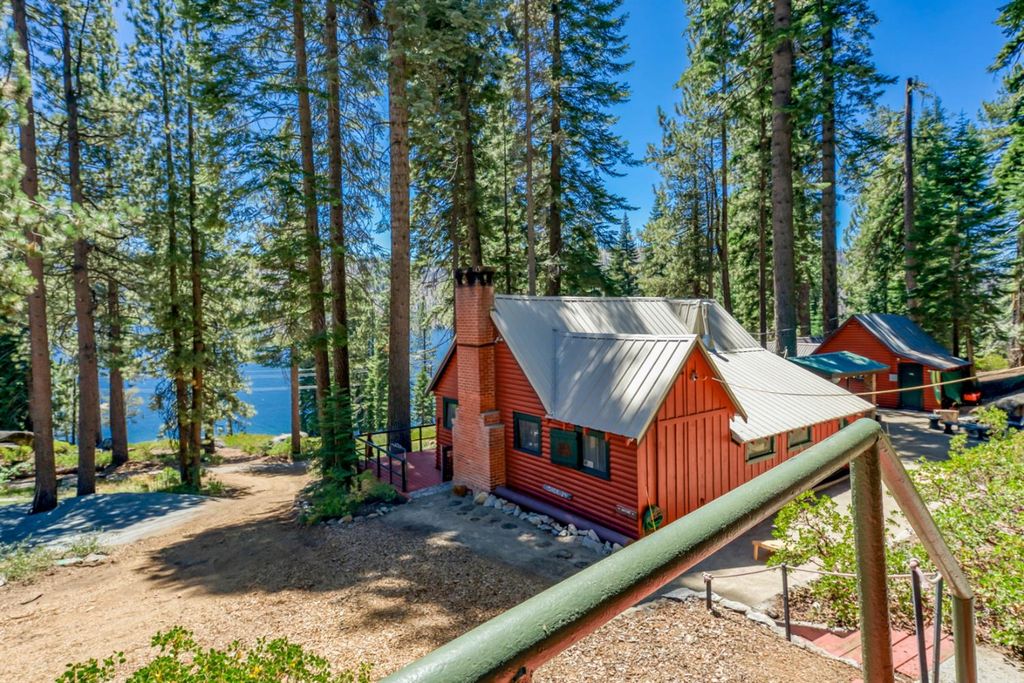 Image 70 of property listing at 24 Bear Creek Lane, Lakeshore, CA 93664