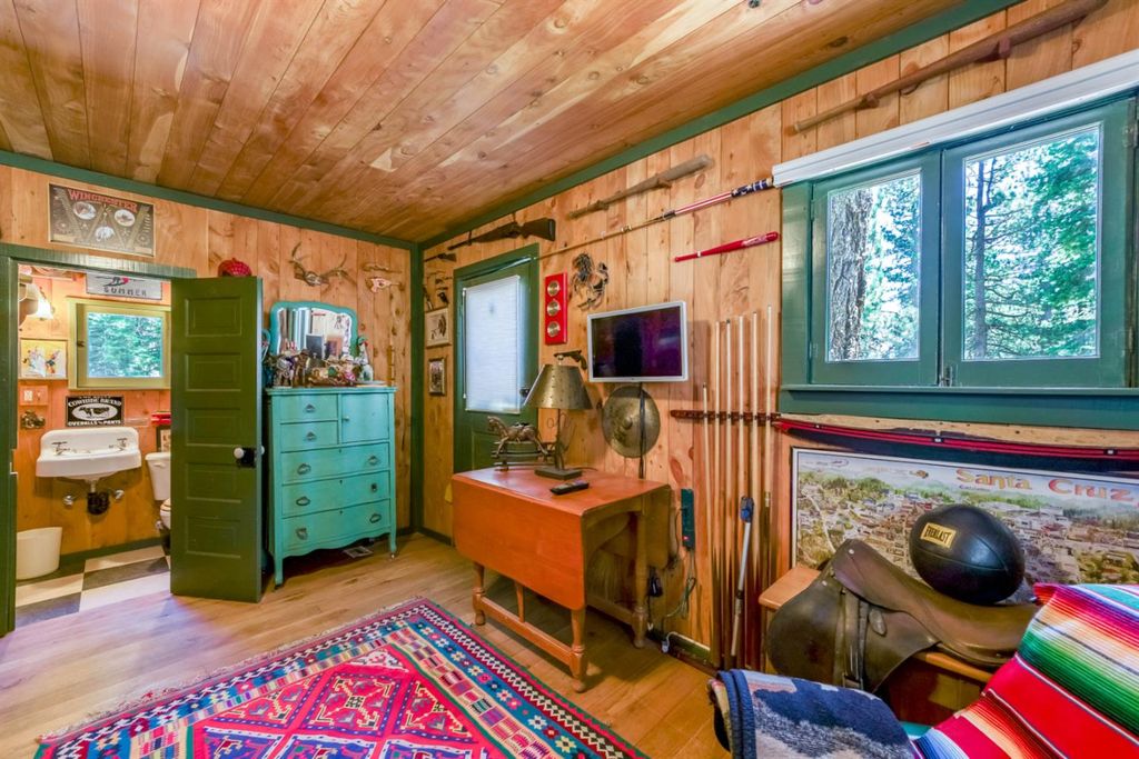 Image 72 of property listing at 24 Bear Creek Lane, Lakeshore, CA 93664