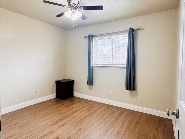 2929 Pinewood Drive, Garland, TX 75044