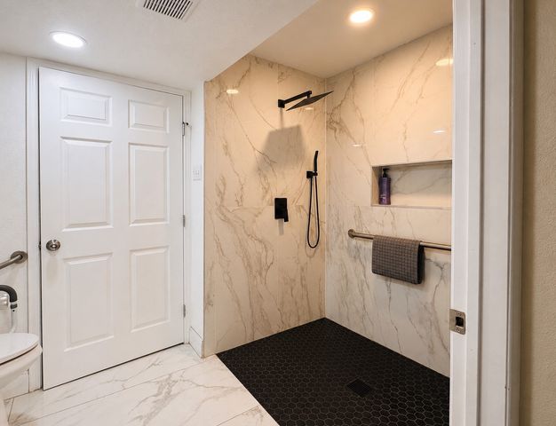 2929 Pinewood Drive, Garland, TX 75044