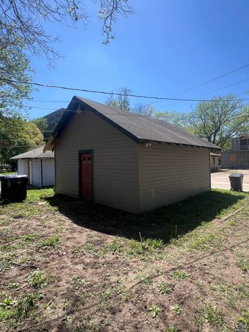 1273 SW Tyler ST, Topeka, KS 66612
