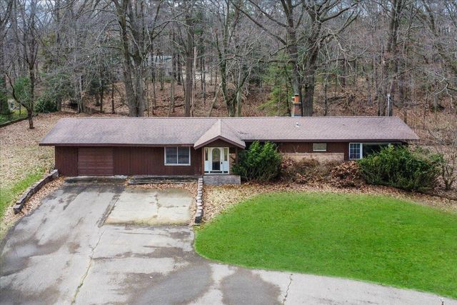 3480 64th Street, Saugatuck, MI 49453