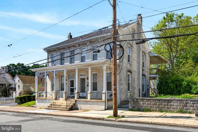 123 E WATER ST, Middletown, PA 17057