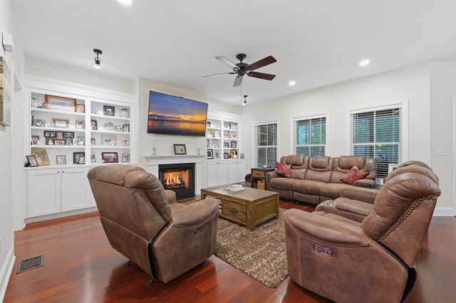 207 Summer Breeze Way, Moncks Corner, SC 29461