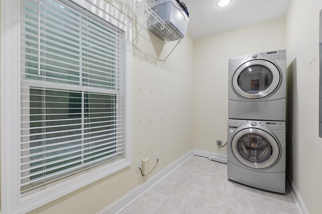 207 Summer Breeze Way, Moncks Corner, SC 29461