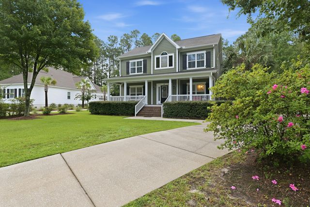 207 Summer Breeze Way, Moncks Corner, SC 29461