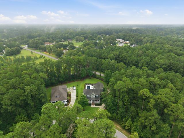 207 Summer Breeze Way, Moncks Corner, SC 29461