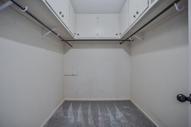 9208 Lynnhaven Avenue, Lubbock, TX 79423