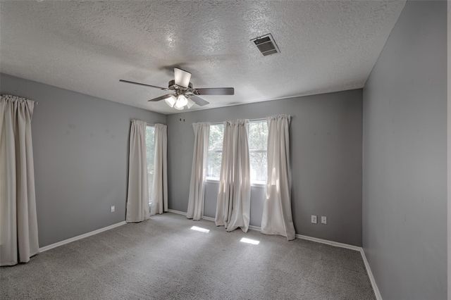 147 Thunderbird Drive, Conroe, TX 77304