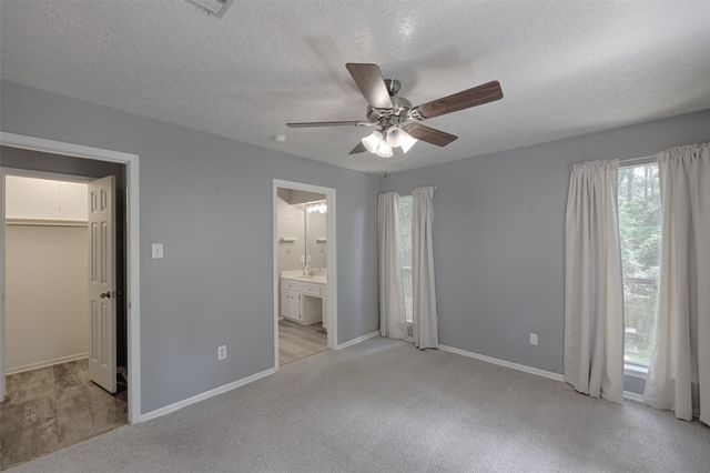147 Thunderbird Drive, Conroe, TX 77304