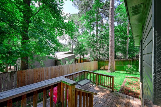 147 Thunderbird Drive, Conroe, TX 77304
