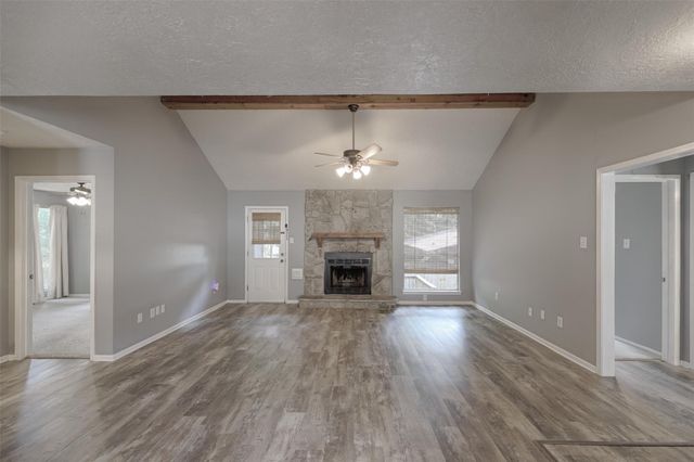 147 Thunderbird Drive, Conroe, TX 77304