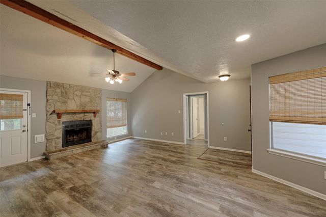 147 Thunderbird Drive, Conroe, TX 77304