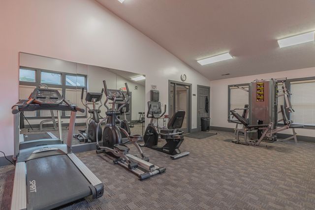 20 Rio Grande Circle, 8, Florence, KY 41042