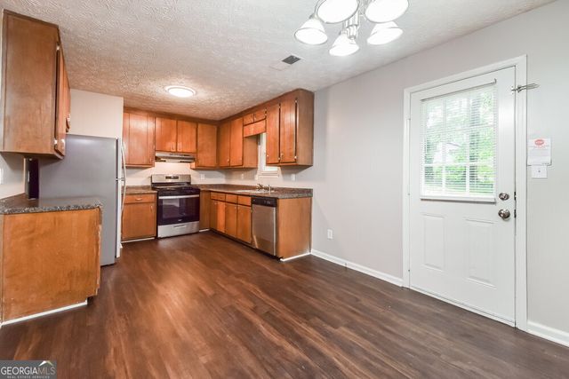 8985 Yarmouth Drive, Jonesboro, GA 30238