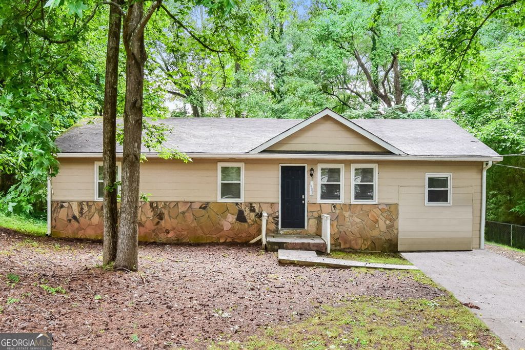 8985 Yarmouth Drive, Jonesboro, GA 30238