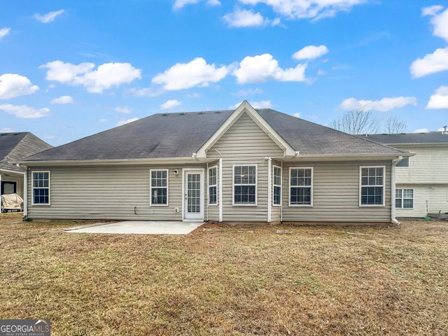 1395 Stephens Pond View, Loganville, GA 30052