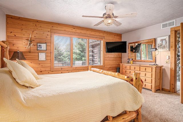 4667 52nd Street, Holland, MI 49423