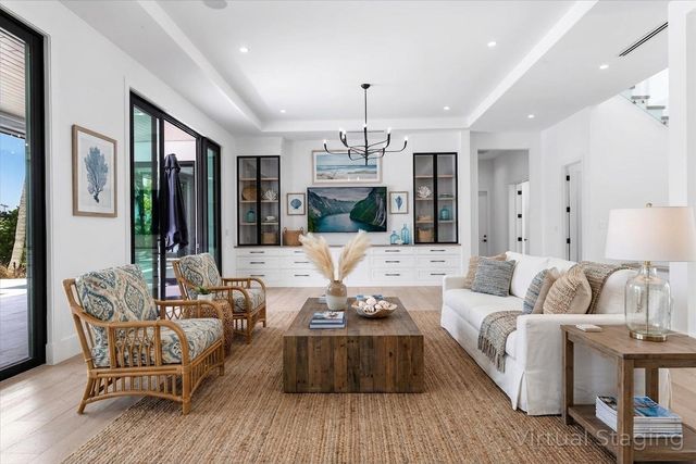 619 Riverside Road, North Palm Beach, FL 33408