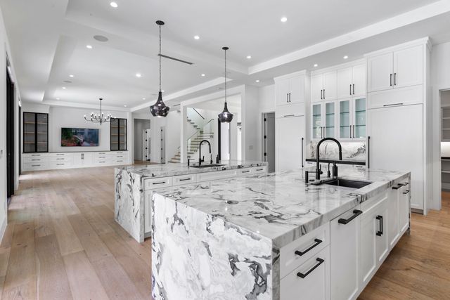 619 Riverside Road, North Palm Beach, FL 33408