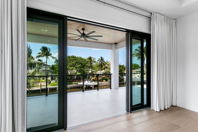 619 Riverside Road, North Palm Beach, FL 33408