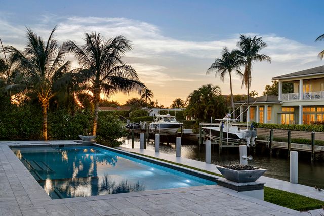 619 Riverside Road, North Palm Beach, FL 33408