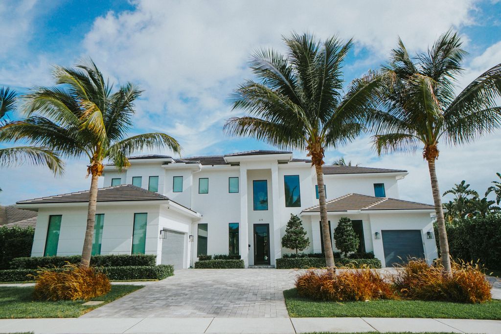 619 Riverside Road, North Palm Beach, FL 33408