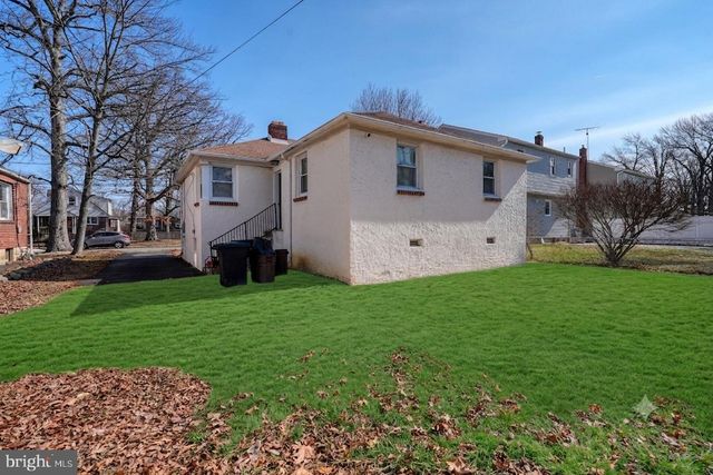 32 BONSALL AVE, Aldan, PA 19018