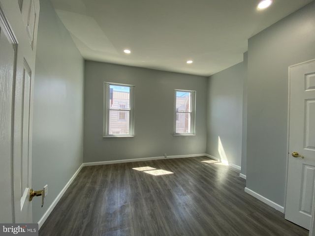 345 WINTON ST, Philadelphia, PA 19148