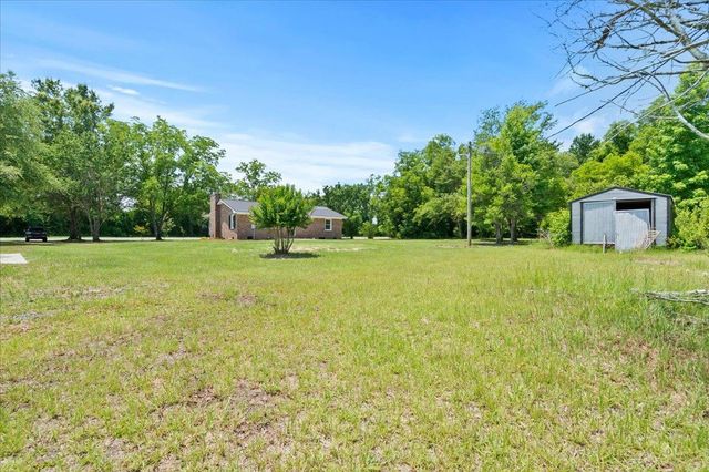 1650 Oven Bottom Rd, Nichols, SC 29581