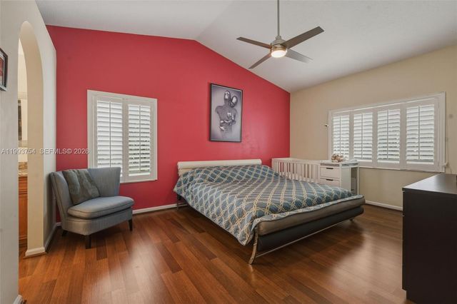 1510 SW 96th Ter, Davie, FL 33324