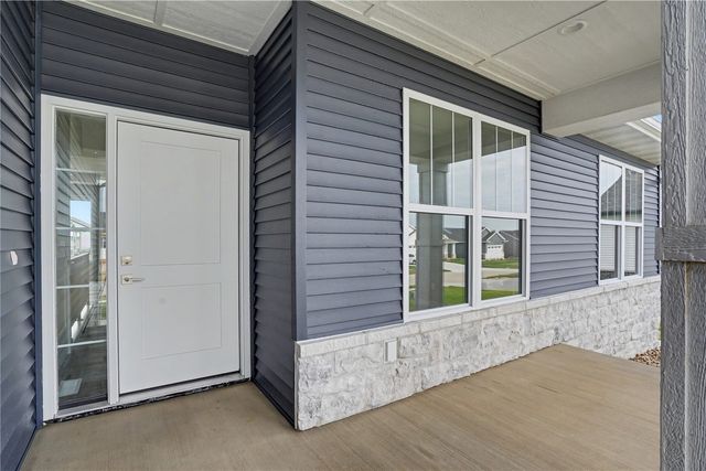 1422 Echo Ridge Ln, Marion, IA 52302