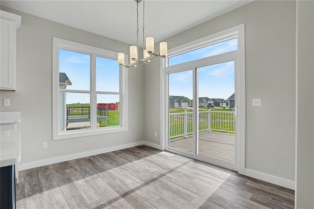 1422 Echo Ridge Ln, Marion, IA 52302