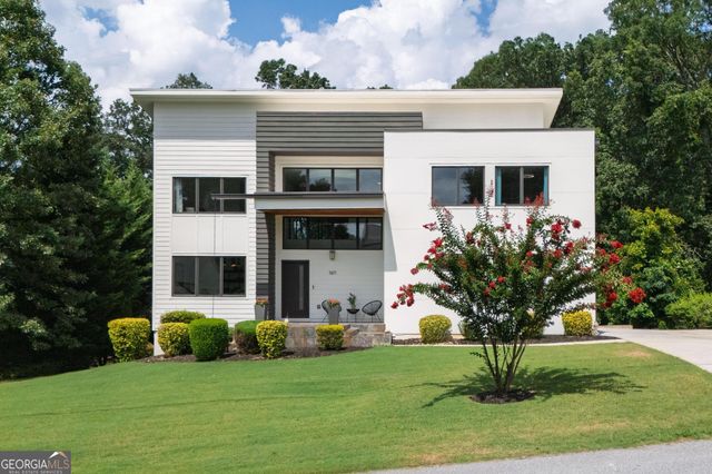 1611 Gaylor Street SE, Smyrna, GA 30082