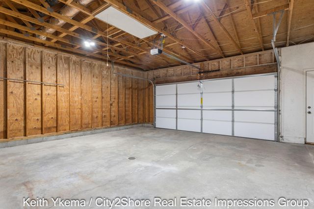 1830 N Roberts Road, Muskegon, MI 49445