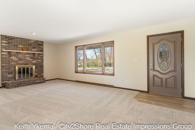 1830 N Roberts Road, Muskegon, MI 49445