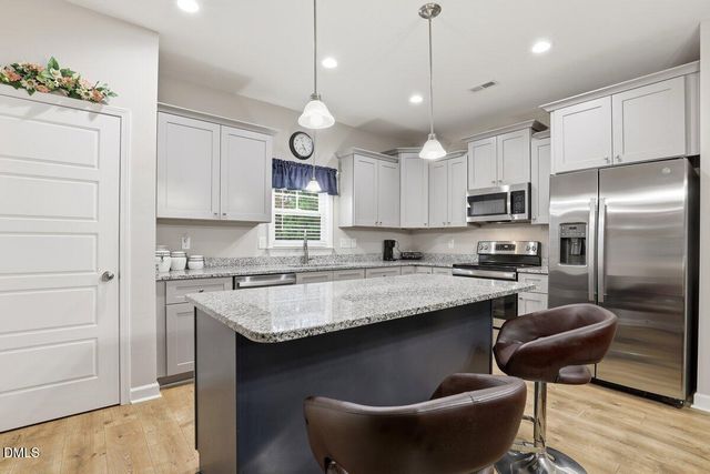 710 Haskett Court, Kinston, NC 28501