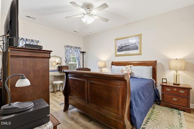 710 Haskett Court, Kinston, NC 28501