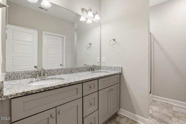 710 Haskett Court, Kinston, NC 28501