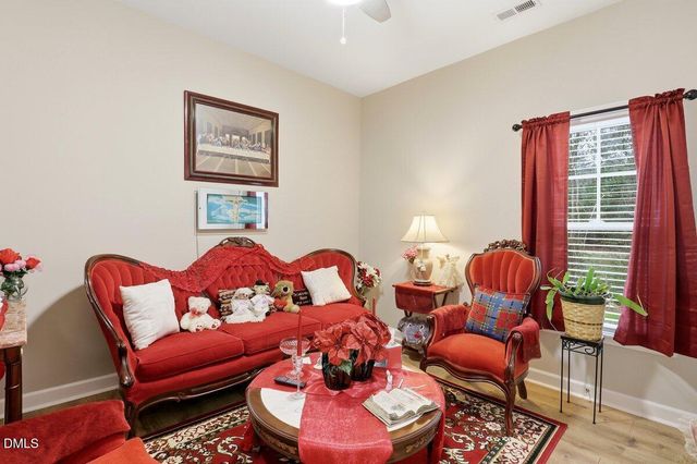 710 Haskett Court, Kinston, NC 28501