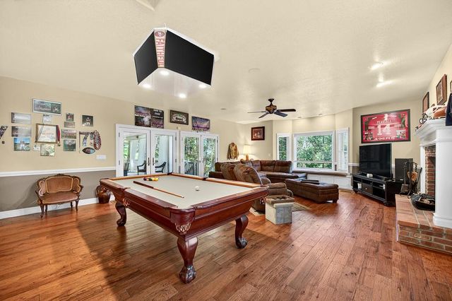 7010 Flat Creek Dr, Somerset, CA 95684