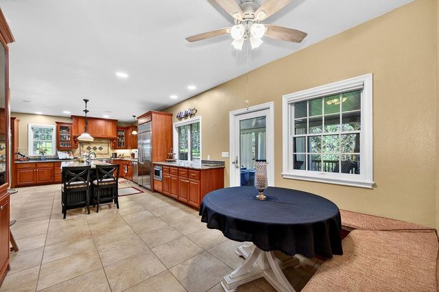 7010 Flat Creek Dr, Somerset, CA 95684